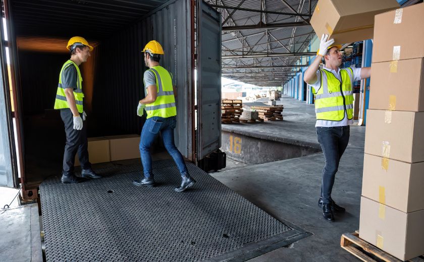 Express Freight men unloading the packages